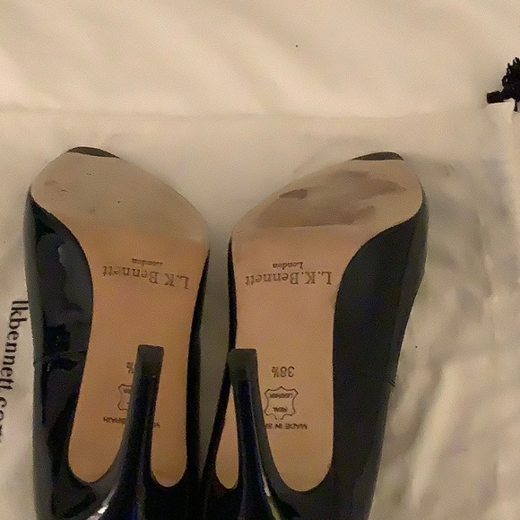 LK Bennett Navy Patent Leather Heels - Picture 4 of 5